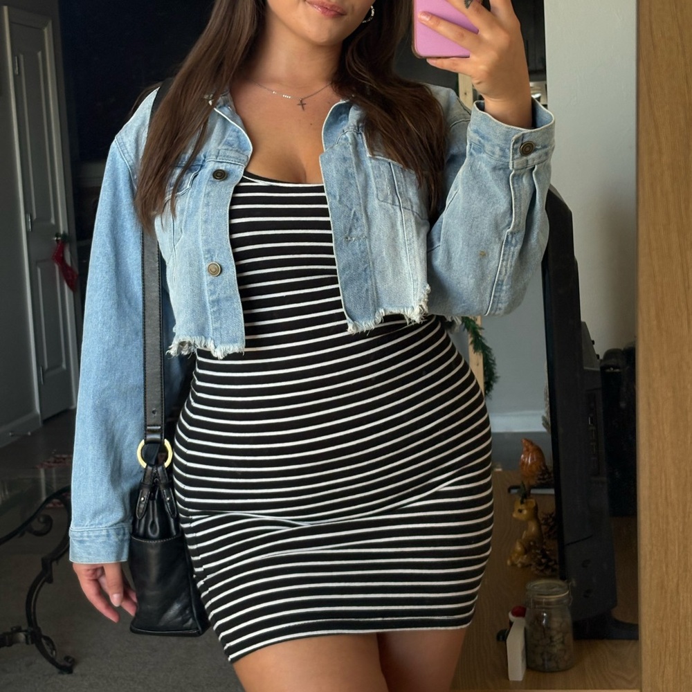 Feathers Black and White Striped Top